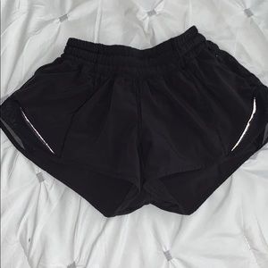 lululemon hotty hot shorts
